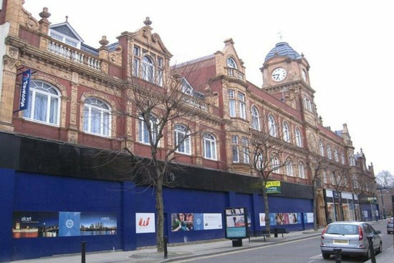 Travelodge London Woolwich Eksteriør bilde